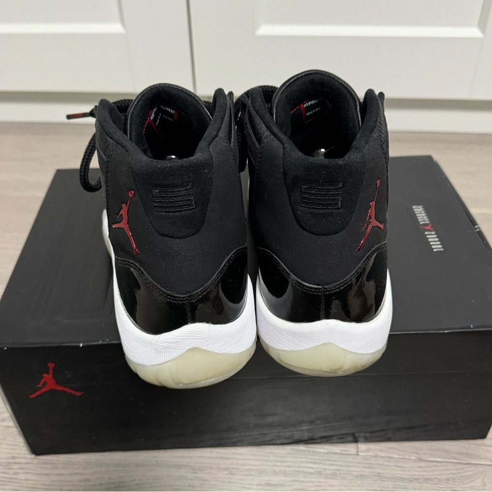Jordan 11 Retro - Picture 3 of 8